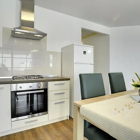 Sijana Apartment *