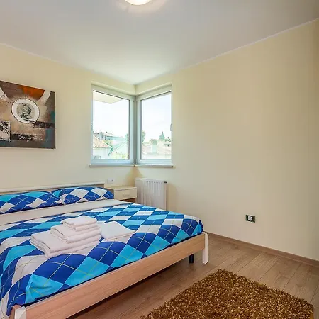 Apartment Sijana Pula