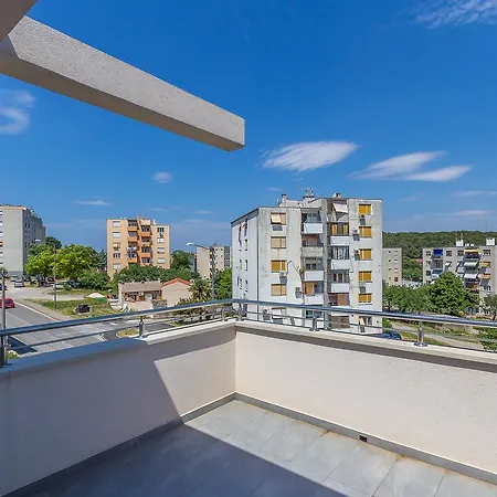 Apartment Sijana *